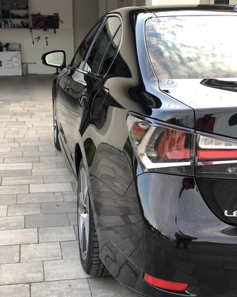 Lexus GS cena 120000 przebieg: 135000, rok produkcji 2017 z Mława małe 232